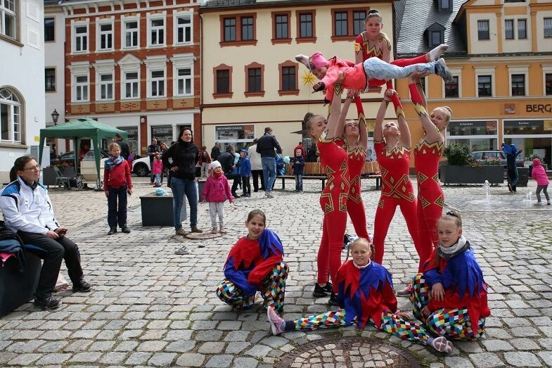 Aktionstag lockt in Altstadt - Mit ein bisschen Verspätung wurde in Schwarzenberg Kindertag gefeiert.