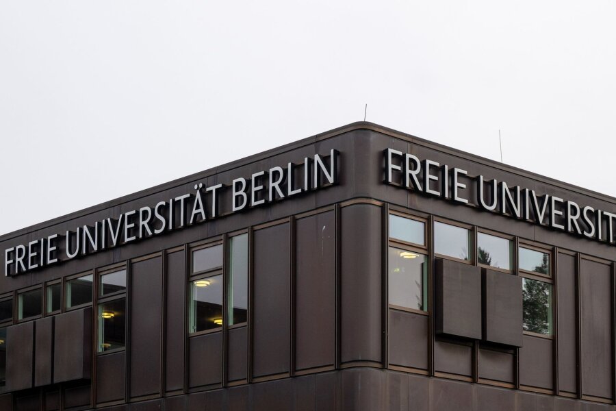 Aktivisten besetzen Hof der FU Berlin: Räumung angekündigt - Die Freie Universität Berlin kündigte ein rasches Vorgehen an.