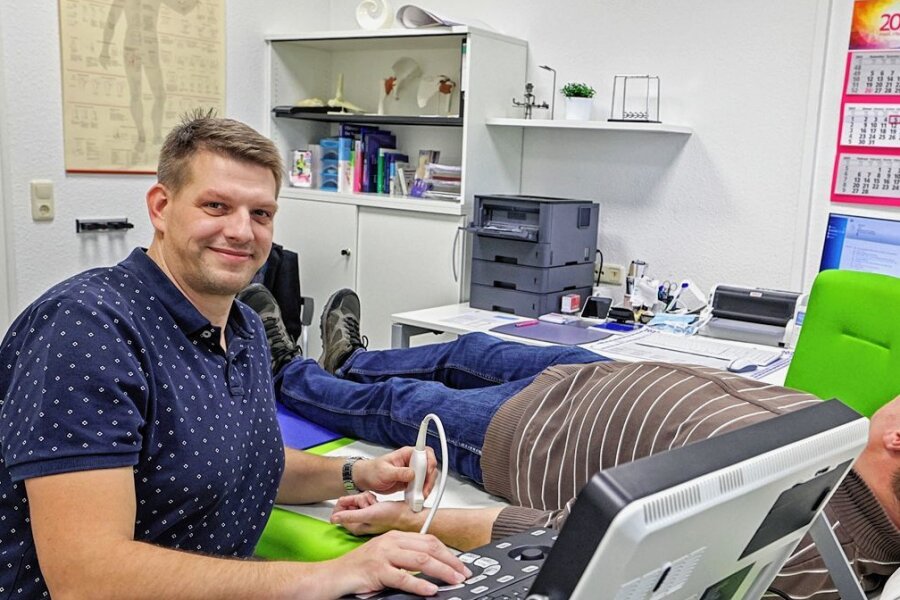 Alexander Zahn: Chirurg eröffnet neue Praxis in Meerane - Alexander Zahn, Facharzt für Orthopädie und Chirurgie, hat eine Praxis in Meerane eröffnet. 