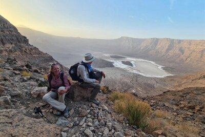 Alles für den Naturschutz: Warum ein Limbacher Ehepaar im Tschad fünf Stunden mit einem Frauenrat verhandelte - Jens Hering und seine Frau Heidi bei einer ihrer Reisen durch den Tschad.