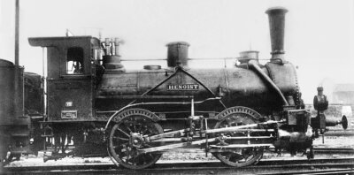 Als Zwickau einen Bahnhof bekam - Die ersten Lokomotiven wurden nach Personen benannt. Diese Lok (Gattung VII, Bauart Bn2, ab 1868 gebaut) hieß Hengist. Dabei handelte es sich um den Gründer des Königreichs Kent. 
