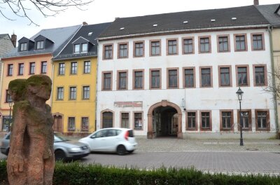 Alte Brauerei wechselt Besitzer - Nando Sonnenschmidt plant ein Café, ein Restaurant und vielleicht sogar ein Hotel in dem Gebäude am Topfmarkt 9.