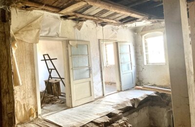 Alter Gasthof in Lauter wird zum neuen Familienprojekt - Auch im Innern des alten Gemäuers planen die Eigentümer eine grundhafte Sanierung.