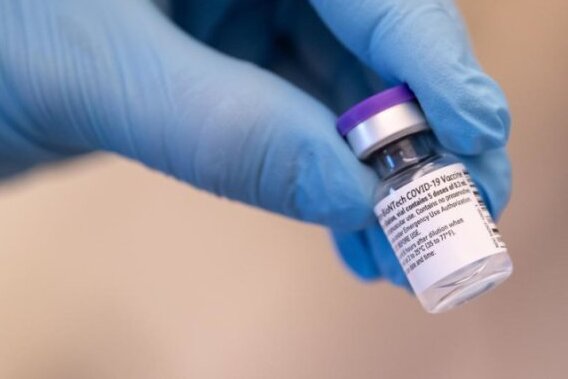 Ampulle mit Corona-Impfstoff in St. Egidien gestohlen - 