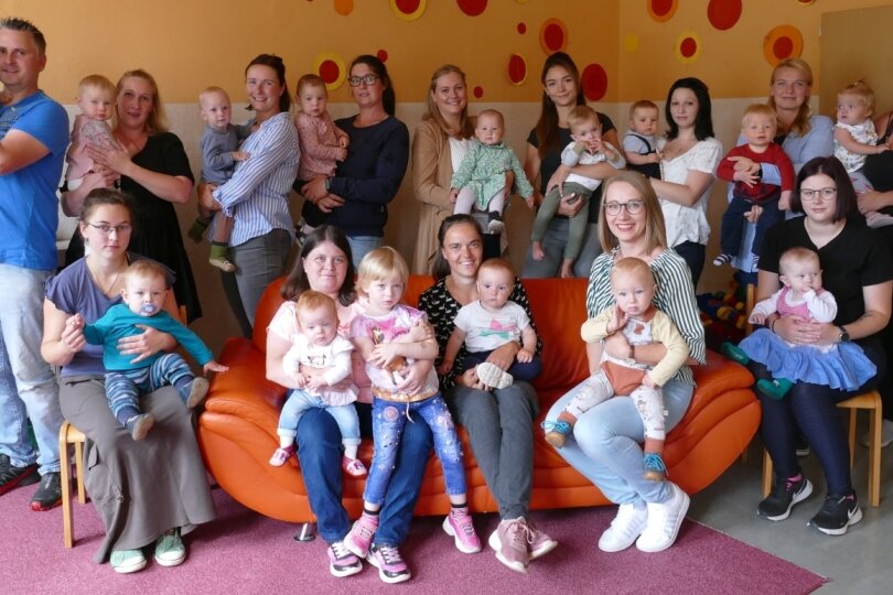 Amtsberg begrüßt 15 Neuankömmlinge - Babybegrüßung der Gemeinde Amtsberg.