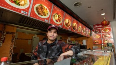 Asia-Imbiss in den Kolonnaden schließt - Hai Anh Doan gibt seinen Asia-Food in den Plauener Kolonnaden auf. Er hat andere berufliche Pläne. 