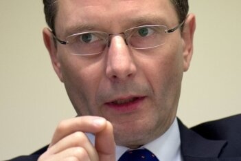 Asyl: Innenminister macht den Kommunen Druck - Markus Ulbig will Kosovaren rasch abschieben.