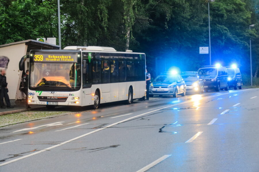 Asylbewerber in Linienbus angegriffen - 