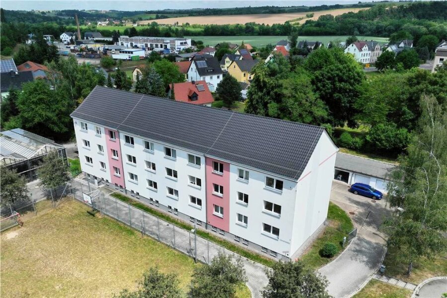 Asylunterkunft in Rochlitz: Anzahl der Bewohner hat sich verdoppelt - Im ehemaligen Internat in Rochlitz leben derzeit minderjährige und erwachsene Asylsuchende.