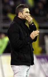 Aue-Präsident gibt Trainer Stipic Job-Garantie - Mit seiner Mannschaft seit sieben Spieltagen sieglos: Aue-Trainer Tomislav Stipic.