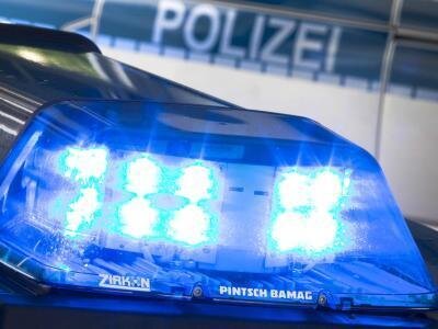 Auerbach: Mann bedroht Paar in der Vogtlandbahn - 