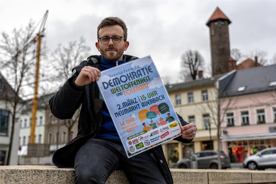 Auerbacher wollen am Samstag für Demokratie demonstrieren: Montagsspaziergänger melden Gegenprotest an - Matthias Ditscherlein und seine Unterstützer wollen sich nicht einschüchtern lassen.