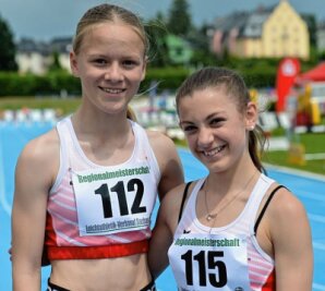 Auf Landesebene viele Titel erkämpft - Im Wettkampf Kontrahentinnen, sonst beste Freundinnen: Hanna Schubert (l.) und Rosa Charlène Tittmann vom LV 90 Erzgebirge. 