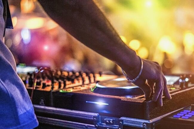 Auf zur Party ins Freiberger Tivoli - 