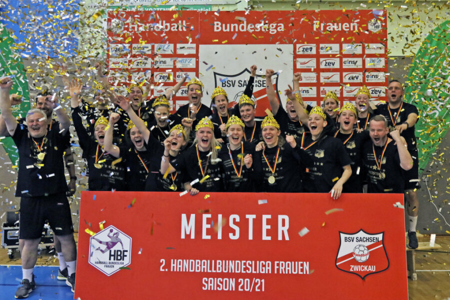 Aufsteiger! Die Handballerinnen aus Zwickau spielen nächste Saison wieder erstklassig.