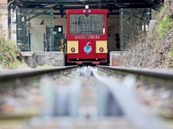 Augustusburg: Drahtseilbahn steht still - Die Drahtseilbahn Augustusburg ist derzeit außer Betrieb.