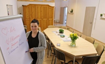 Aus altem Gasthof wird ein Sozialzentrum - "Willkommen im Zentrum für selbstbestimmte Menschen", hat Bianca Hofmann auf das Papier geschrieben. 