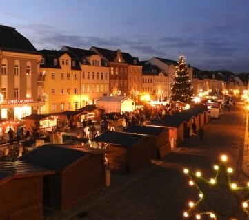 Aus Markt wird eine Budenstadt - Ab 9. Dezember soll der Markt für vier Tage ein Weihnachtswunderland werden. 