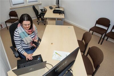 Aus Wohnung wird Büro für alle Fälle - Carolin Hielscher nutzte das neue Büro für ein Onlineseminar. 