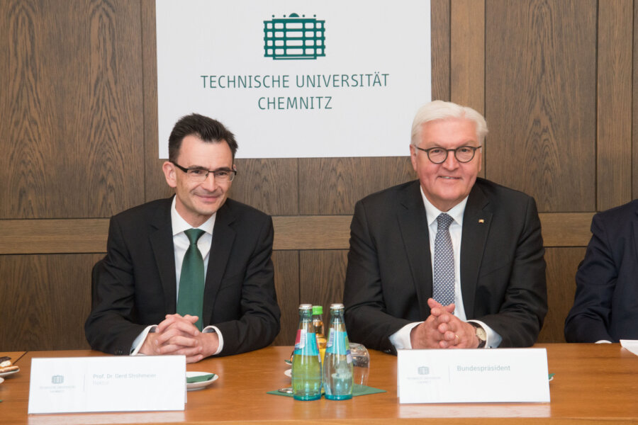 Ausländische Studenten geben TU Chemnitz Bestnoten - Frank-Walter Steinmeier besuchte am Sonntag die TU Chemnitz.