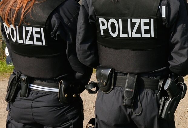 Auswärtsspiel in München: Polizei nimmt mehrere FSV-Fans fest - 