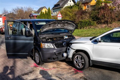 Autofahrerin bei Unfall in Bad Schlema verletzt - Der Unfall ereignete sich auf der Alten Lößnitzer Straße in Bad Schlema.