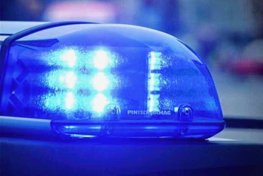 B 283 bei Wohlhausen:  51-jähriger Mann in Fahrzeug gestorben - 