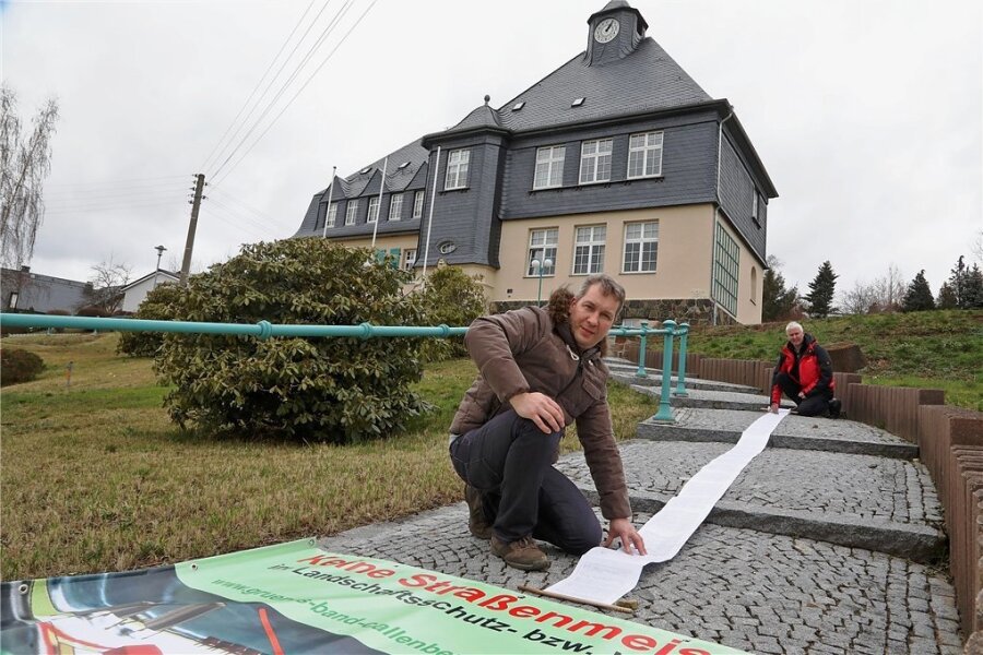 Bürger im Landkreis nutzen Beschwerdemittel Petition kaum - Die Petition der Bürgerinitiative "Grünes Band Callenberg" war als einzige im Landratsamt erfolgreich. 