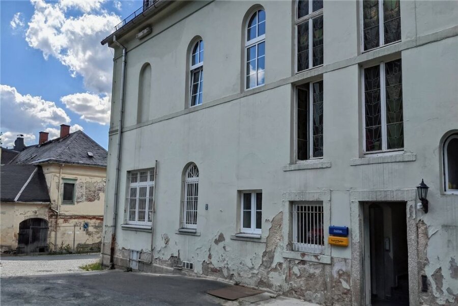 Bad Brambach ächzt unter hohen Energiekosten - Die Sanierung des Rathauses soll in diesem Jahr beginnen. 