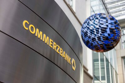 Bafin verhängt Bußgeld in Millionenhöhe gegen Commerzbank - Die Commerzbank AG hat die Comdirect 2020 vollständig übernommen.