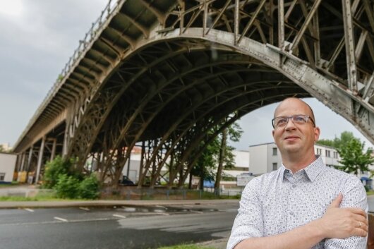Bahn will Viadukt an der Annaberger Straße weiter abreißen - Johannes Rödel ist Werkstoffwissenschaftler und Vorsitzender des Viadukt-Vereins: "Die Brücke ist eine stadtbildprägende Kostbarkeit."