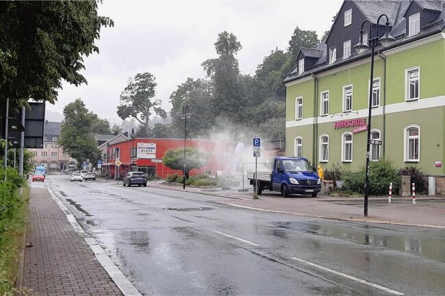 Bahnhofstraße in Schwarzenberg wird ab 10. Juli zur Baustelle - Zwischen Abzweig Gartenstraße und Busbahnhof wird die Bahnhofstraße in Schwarzenberg ab 10. Juli zur Baustelle. 