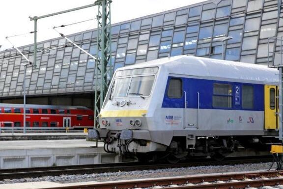 Bahnstrecke Chemnitz-Leipzig: Kritik an eingleisigen Stellen beim Ausbau - 