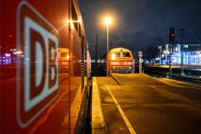 Bahnstreik: Im Vogtlandnetz fahren die Bahnen - Einschränkungen dennoch nicht ausgeschlossen - Die Gewerkschaft Deutscher Lokomotivführer (GDL) hat zu einem weiteren mehrtägigen Streik bei der Deutschen Bahn aufgerufen.