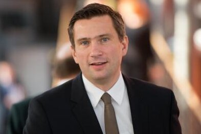 Bald weniger Verkehrsverbünde? Strategie für Nahverkehr gesucht - Martin Dulig (SPD).