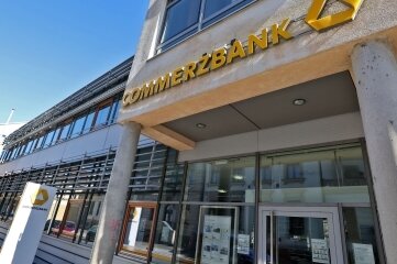 Die Commerzbank schließt ihre Filiale in Meerane. 