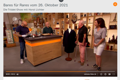 Bares für Rares: Ex-Klingenthaler trennt sich bei Horst Lichter von Olympia-Schätzen - In der Sendung vom 26. Oktober war Günther Meinel (2. von rechts) zu sehen. Auch in der ZDF-Mediathek kann die Folge angeschaut werden.