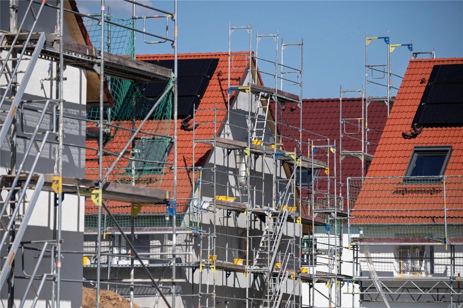 Bauen in Chemnitz: Wer kann sich das noch leisten? - Im Vergleich zum Vorjahr ist der Eigenheimbau in Chemnitz um 61 Prozent zurückgegangen.