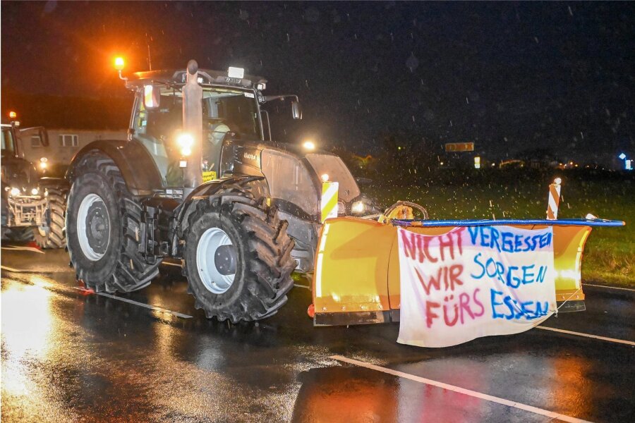Bauernproteste im Erzgebirge: Diese Straßen und Plätze sind am Montag dicht - Am Montag wird es durch die angekündigten Bauernproteste vielerorts zu Sperrungen von Straßen, Kreuzungen und Plätzen kommen.