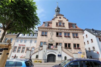Bauprojekte in Waldenburg: Für welche Vorhaben ist Geld im Haushalt der Töpferstadt? - Im Rathaus in Waldenburg berät der Stadtrat über den Haushalt für 2023.