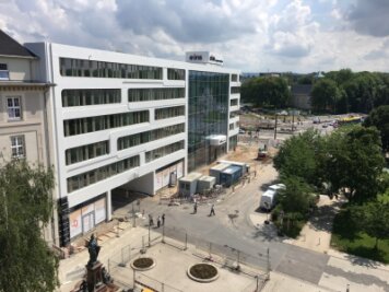 Baustelle am Chemnitzer Johannisplatz aufgehoben - Johannisstraße wieder befahrbar - 