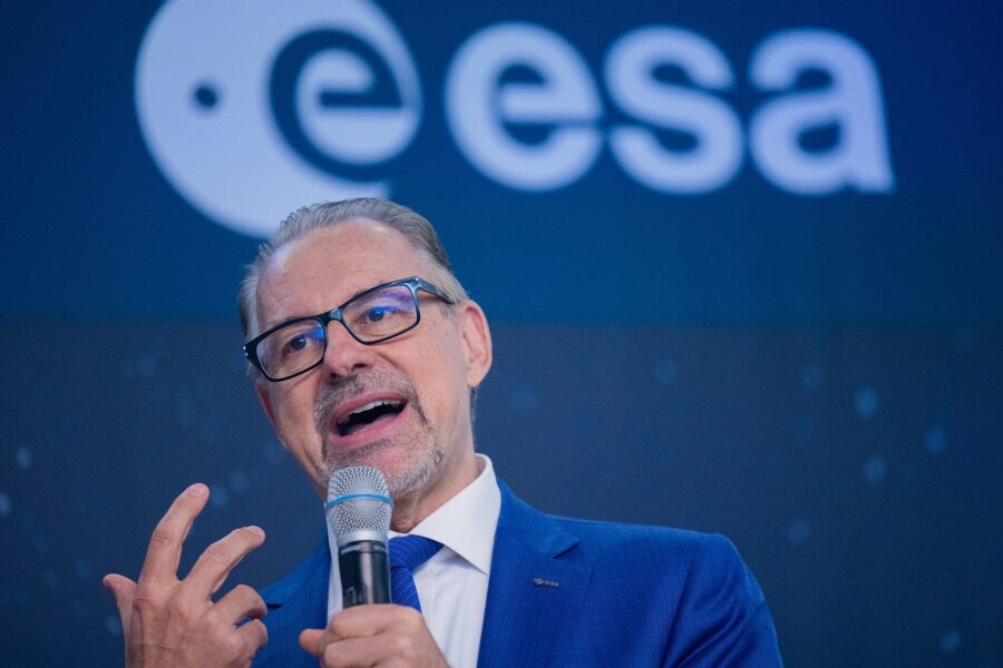 Bayerisches Start-up soll Frachtgefährt fürs All entwickeln - Josef Aschbacher ist der Generaldirektor der Europäischen Weltraumorganisation (Esa).