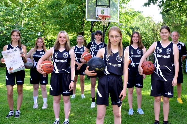 BC Vogtland schickt Mädchenteam an die Körbe - Die Mädchen des BC Vogtland gehen künftig in der Basketball-Landesliga auf Korbjagd. 