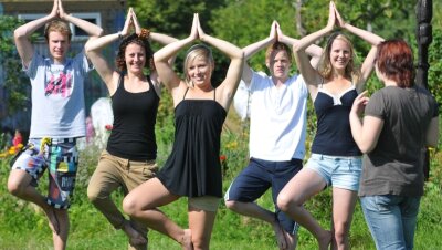 Yogakurs im Jugendcamp Grillenburg