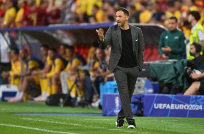 Belgien meldet sich mit Sieg gegen Rumänien bei EM zurück - Belgiens Trainer Domenico Tedesco stellte sein Team im Vergleich zur Auftaktniederlage auf vier Positionen um.