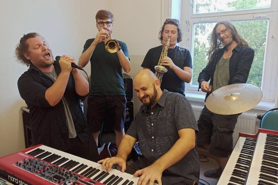 Die Band "Stojanov and the Syndicate" probt intensiv für das Benefizkonzert im Rahmen der Freiberger Sommernächte. 