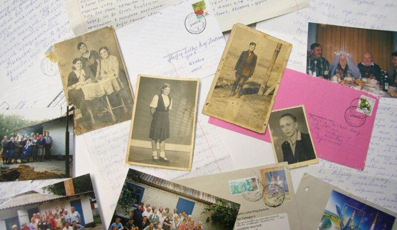 Berührende Schicksale in Briefen - 
              <p class="artikelinhalt">Diese Briefe von ehemaligen Zwangsarbeitern beziehungsweise ihren Angehörigen, versehen mit Fotos von damals und heute, erreichten bis jetzt das Martin-Luther-King-Zentrum in Werdau. </p>
            