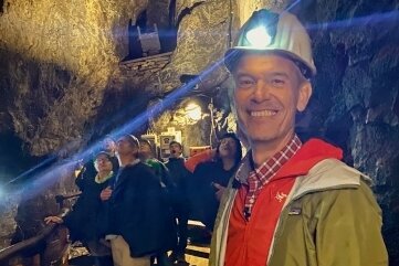 Bergbau im Erzgebirge ist "nichts für Zimperliche" - Moderator Peter Twiehaus zu Gast im Besucherbergwerk Markus-Röhling-Stolln. 