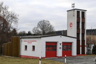 Bergen hofft auf grünes Licht für umfassende Sanierung des Feuerwehrdepots - Die Gemeinde Bergen wartet auf den Förderbescheid für die Sanierung des Feuerwehrdepots.