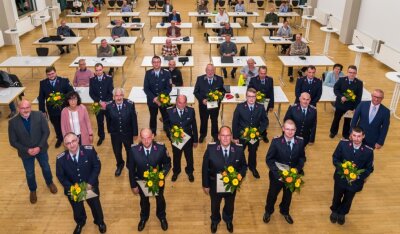 Bergstadt Marienberg ehrt langjährige aktive Kameraden - 